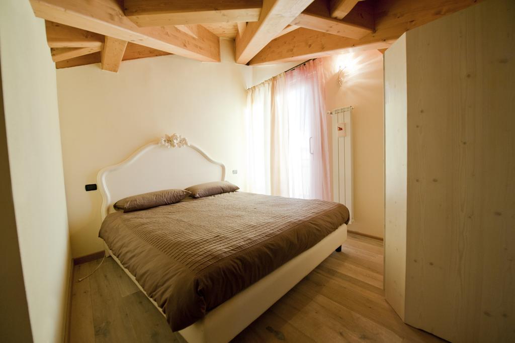 Vezza dʼOglio Residence La Corte חדר תמונה